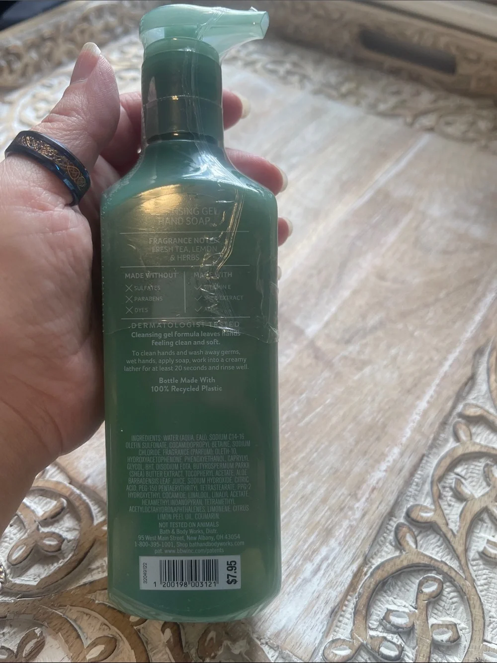 Bath & Body Works White Tea & Sage Hand Soap - Green